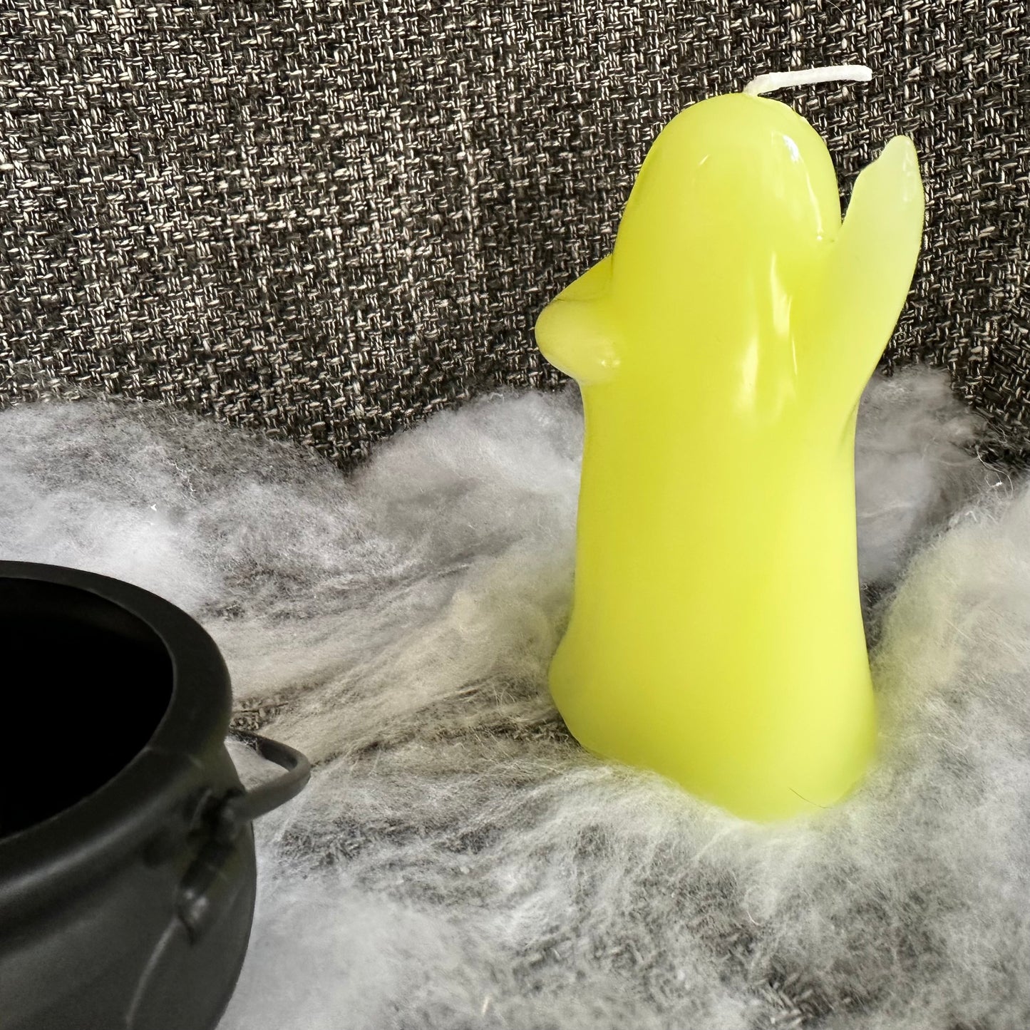 Bee Gee Ghost Candle